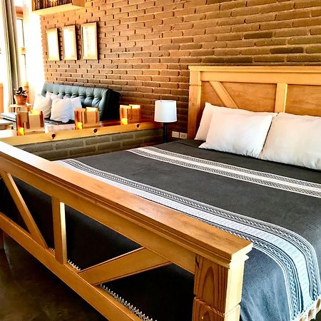 Casa Mayoral B&B Pet Friendly บาเย เด กัวลาลูเป ภายนอก รูปภาพ