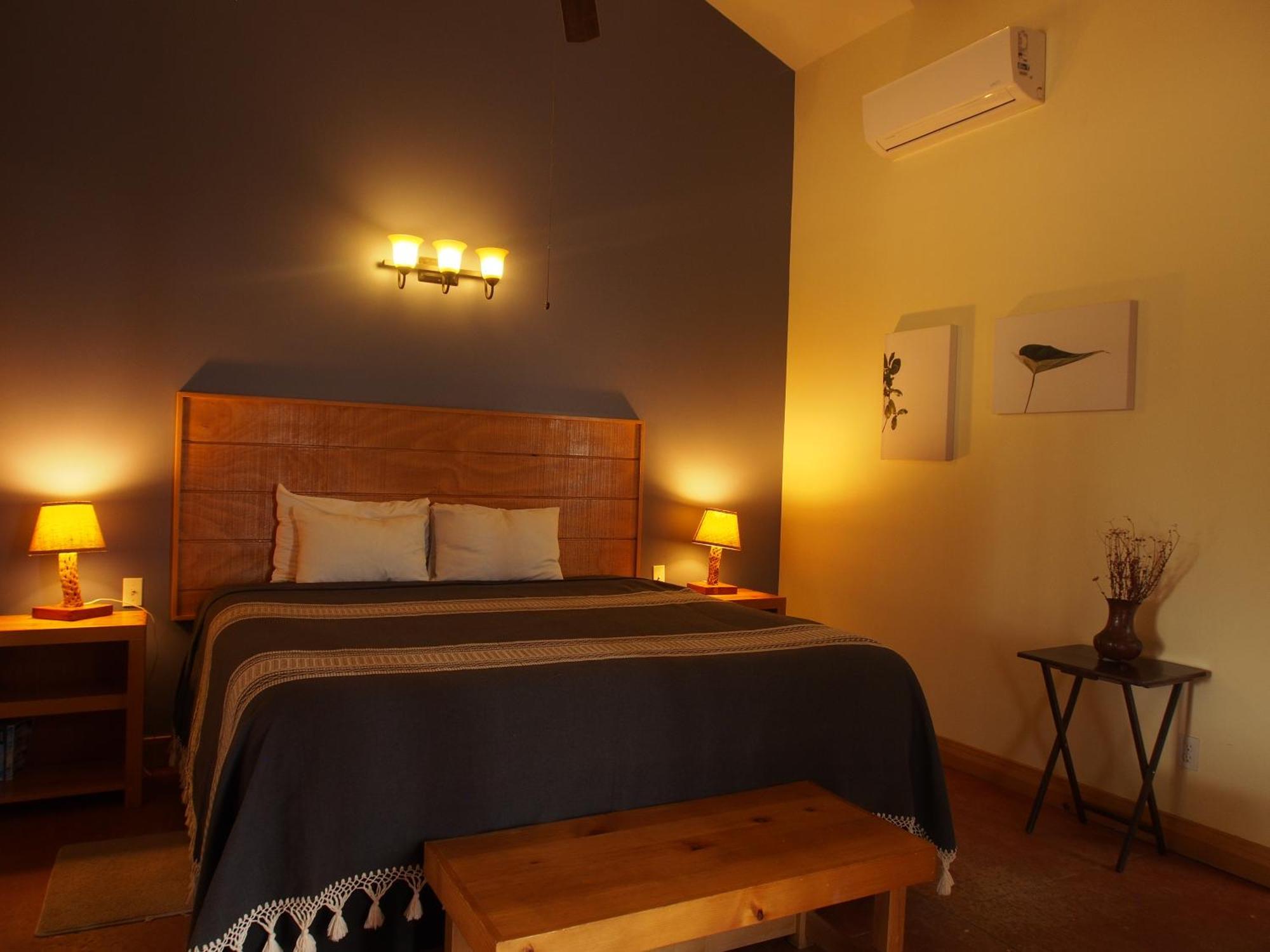 Casa Mayoral B&B Pet Friendly บาเย เด กัวลาลูเป ภายนอก รูปภาพ